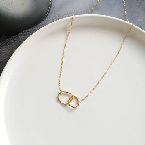 Modern Jewelry Chain Necklace Popular Metal Alloy Golden Plating Color Geometric Pendant Necklace For Girl Gifts