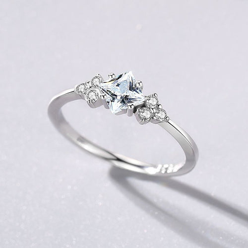 Silver Ring Simple Light Luxury Zircon