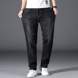 Plus Size 42 44 46 48 50 Klassieke Heren Jeans Losse Rechte Zwart Blauwe Jeans Stretch Business Casual broek Mannelijke Merk Broek 