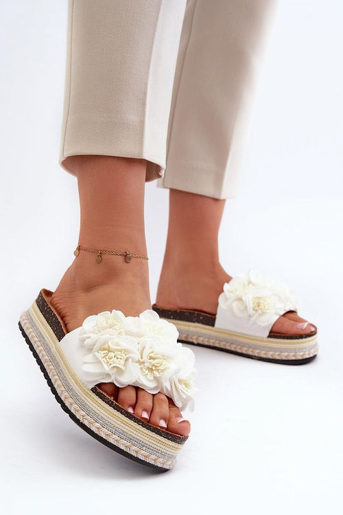 Flip-flops flowers