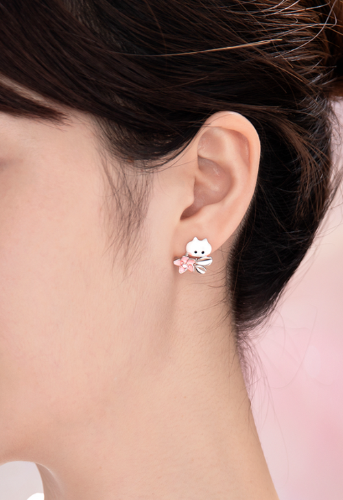 New Girly Cute And Compact Design Flower Bud Peekaboo Earrings