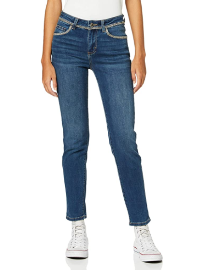 Ladies trend jeans