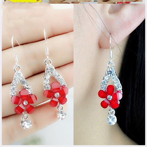 Female love tassel earrings