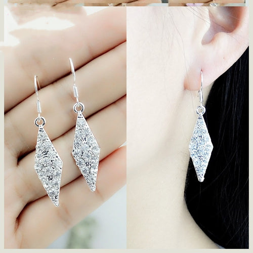 Female love tassel earrings