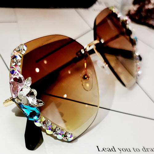Stereo drilling Sunglasses female diamond Sunglasses sunscreen glasses UV protection