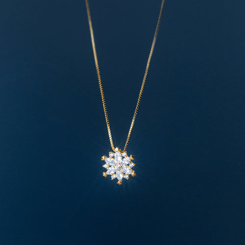 Ladies Silver Sweet Necklace Female Zircon